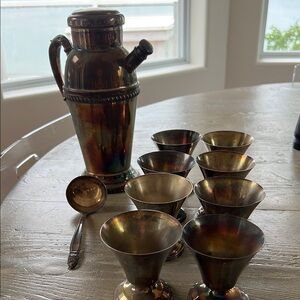 Elegant Silver Plated Bar Accessories Set for Dining